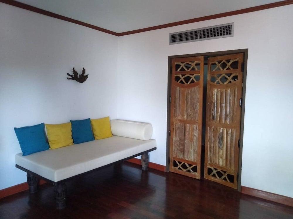 Baan Hin Sai Resort&spa - Sha Extra Resort 3*